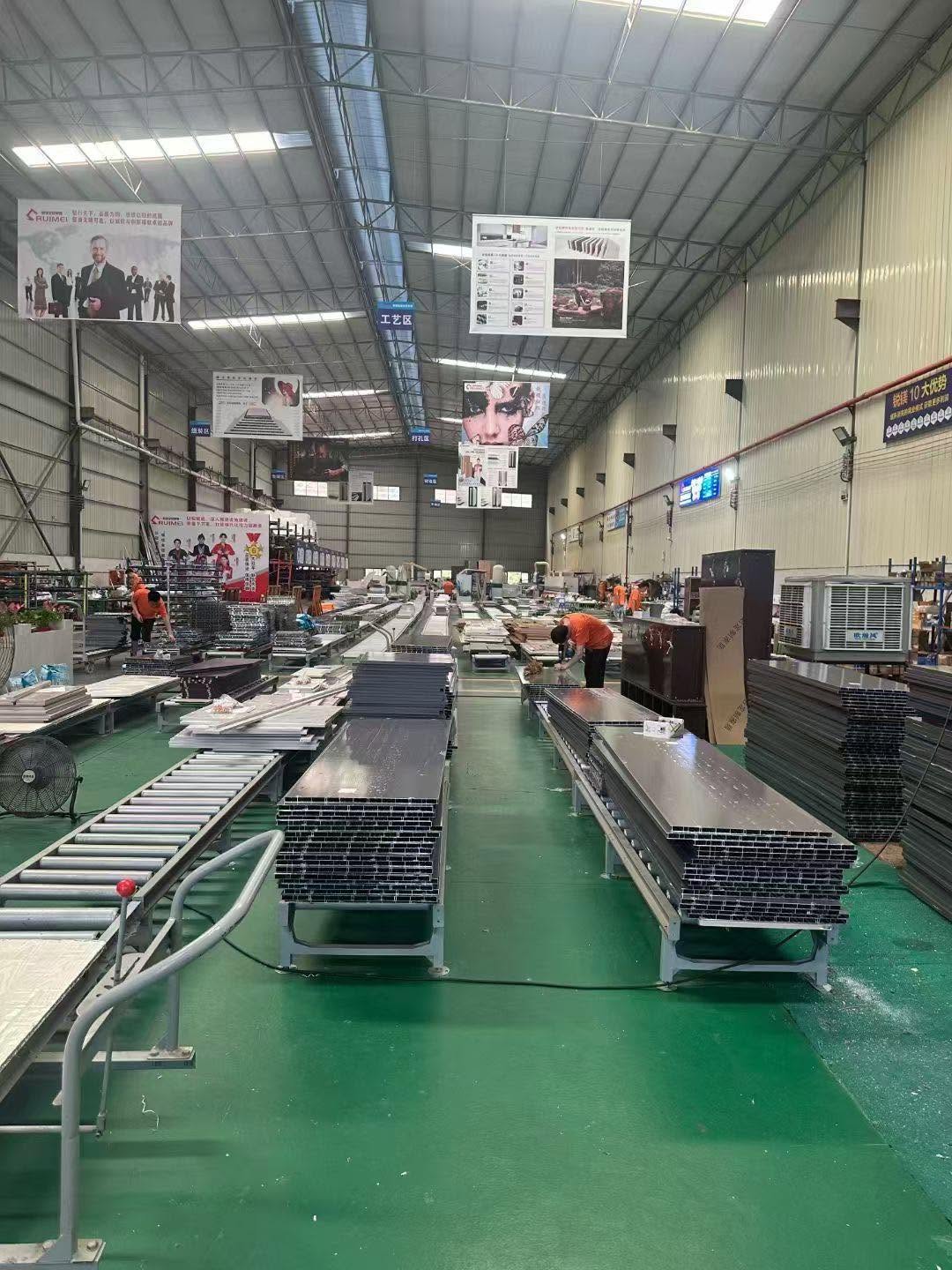 GBS Factory sourcing and wholesale operations in Guangzhou, China